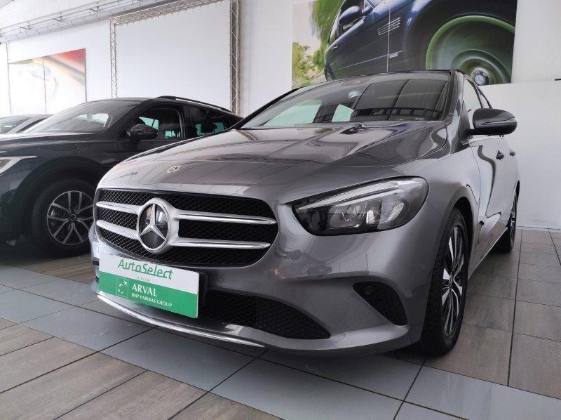 Mercedes-Benz Classe B (W247) - B 180 Automatic Business Extra