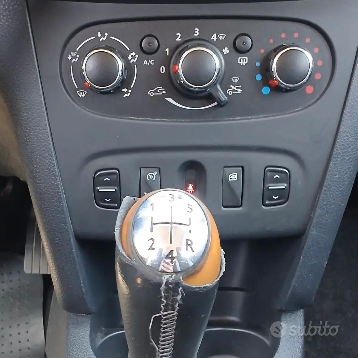 Dacia Sandero 2017 Stepway 1.5 dci (Neopatentati)