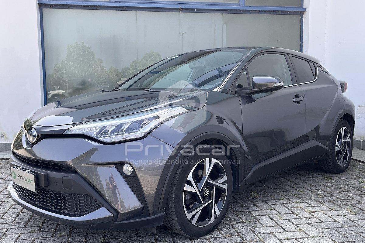 TOYOTA C-HR 1.8 Hybrid E-CVT Trend