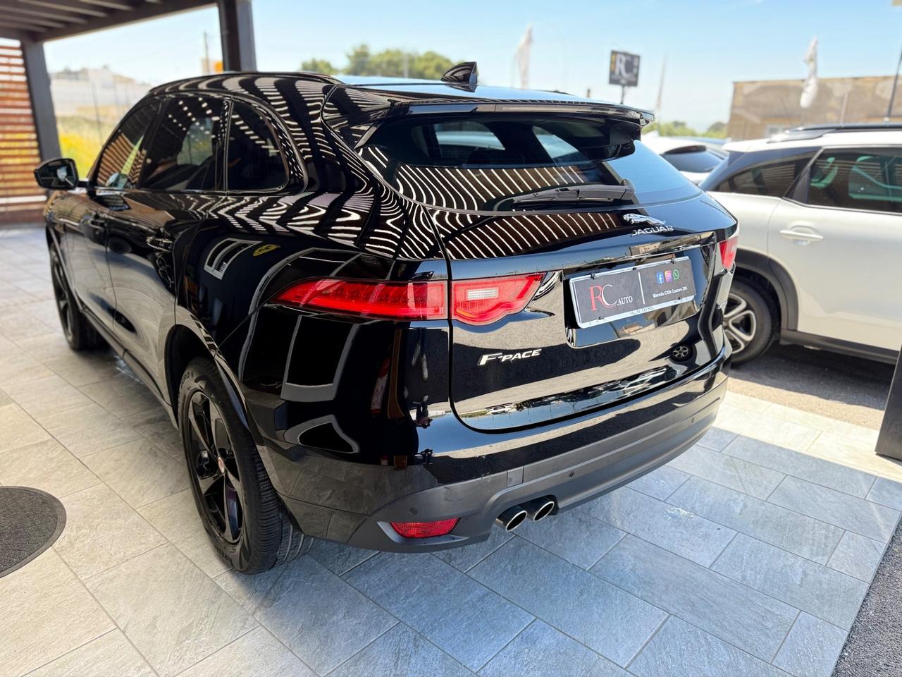 Jaguar F-Pace 2.0 D 180 CV AWD R-Sport motore nuovo