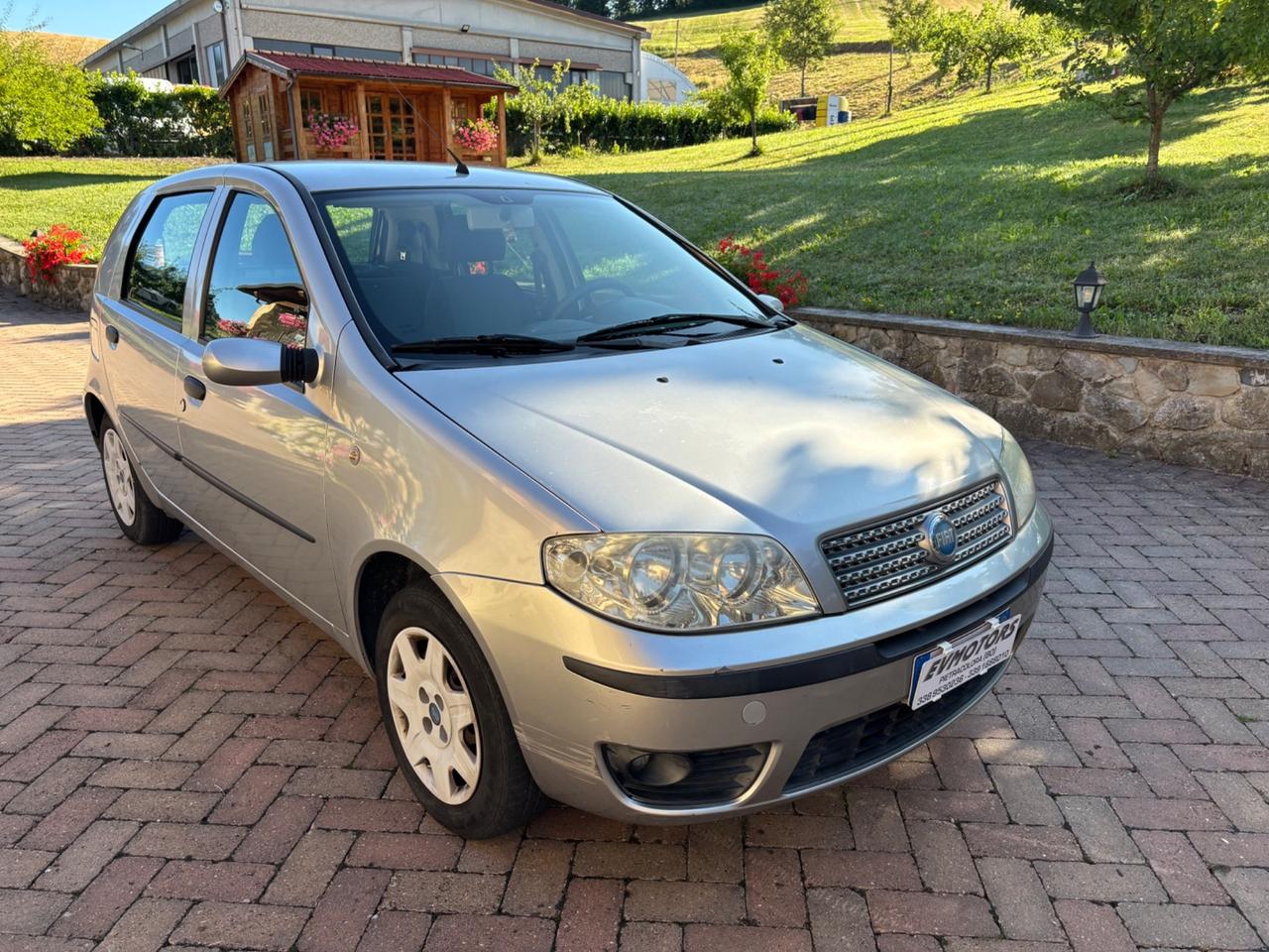 Fiat Punto 1.2 5 porte 60 CV OK NEOPATENTATI