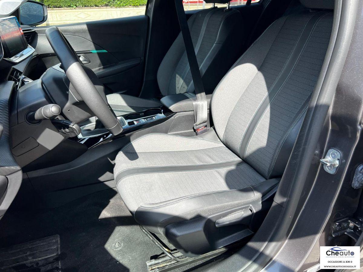 PEUGEOT - 208 - BlueHDi 100 S&S 5p. Allure