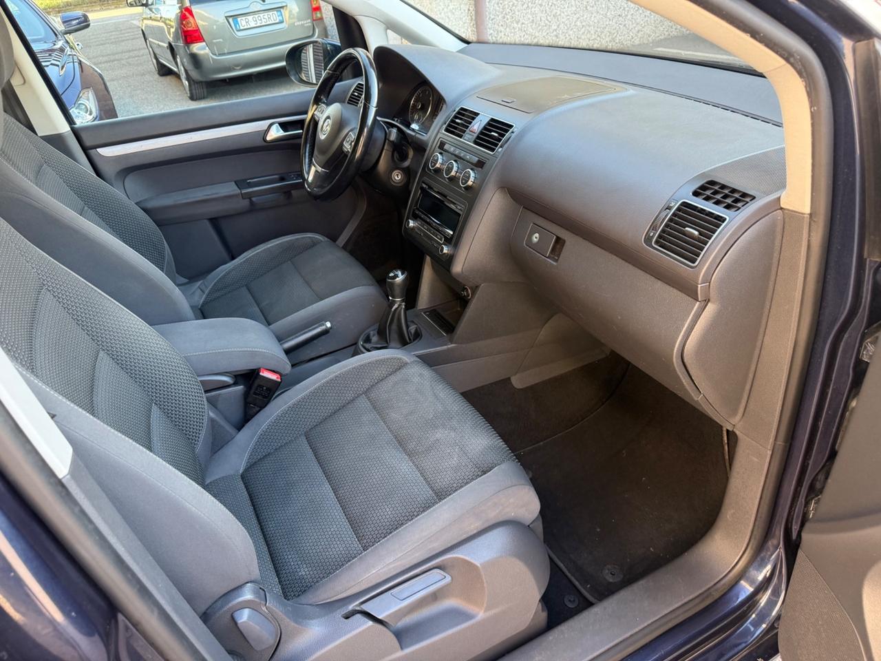 Volkswagen Touran 1.6 TDI Comfortline 7 Posti