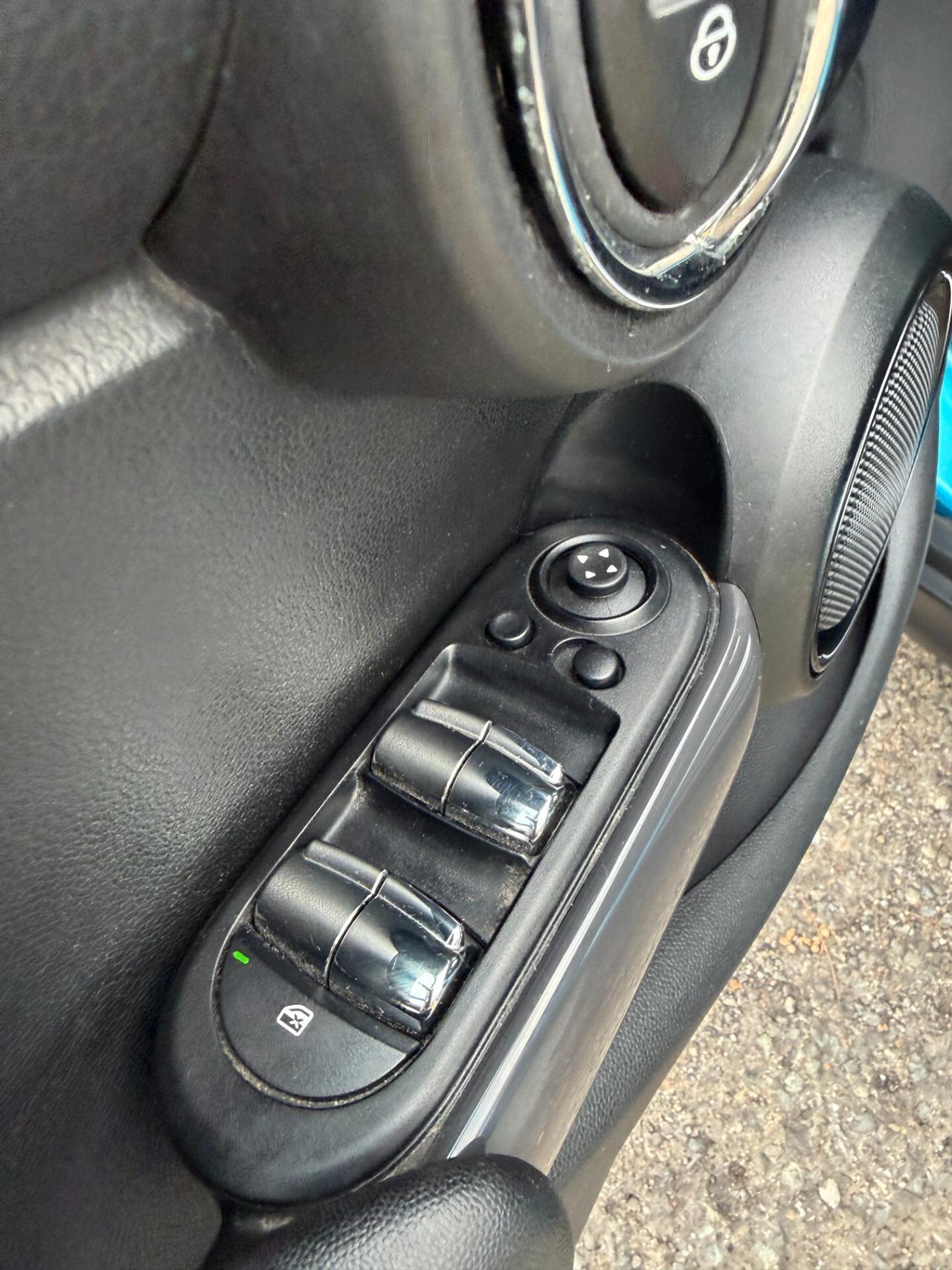 Mini 1.5 Cooper D Business XL