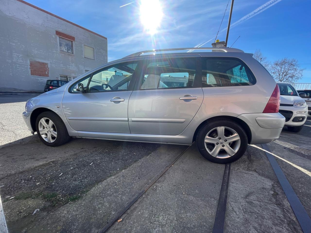 Peugeot 307 1.6 16V Station XT