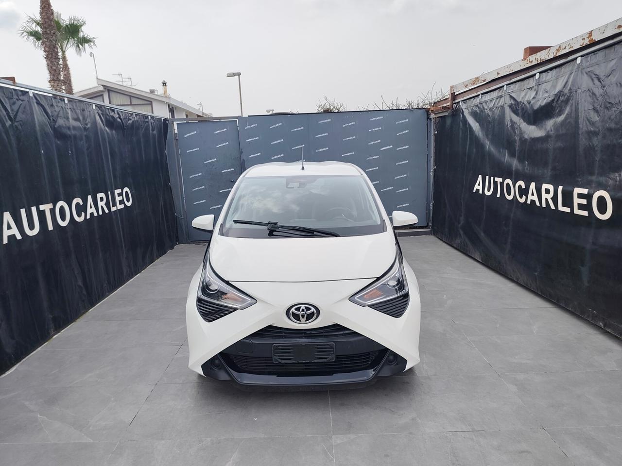 Toyota Aygo AUTOMATICA 1.0 BENZINA