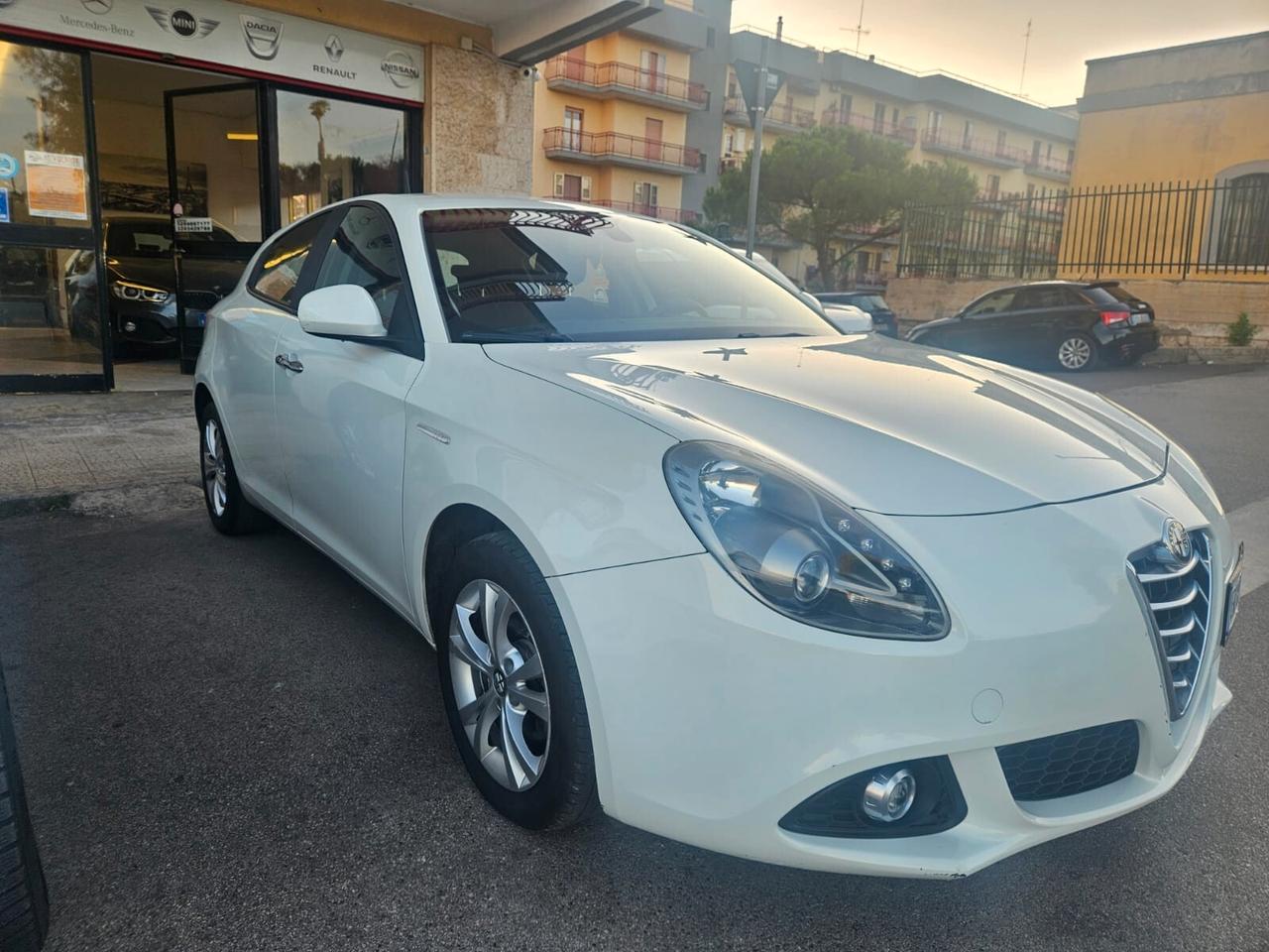 Alfa Romeo Giulietta 1.6 JTDM 105CV