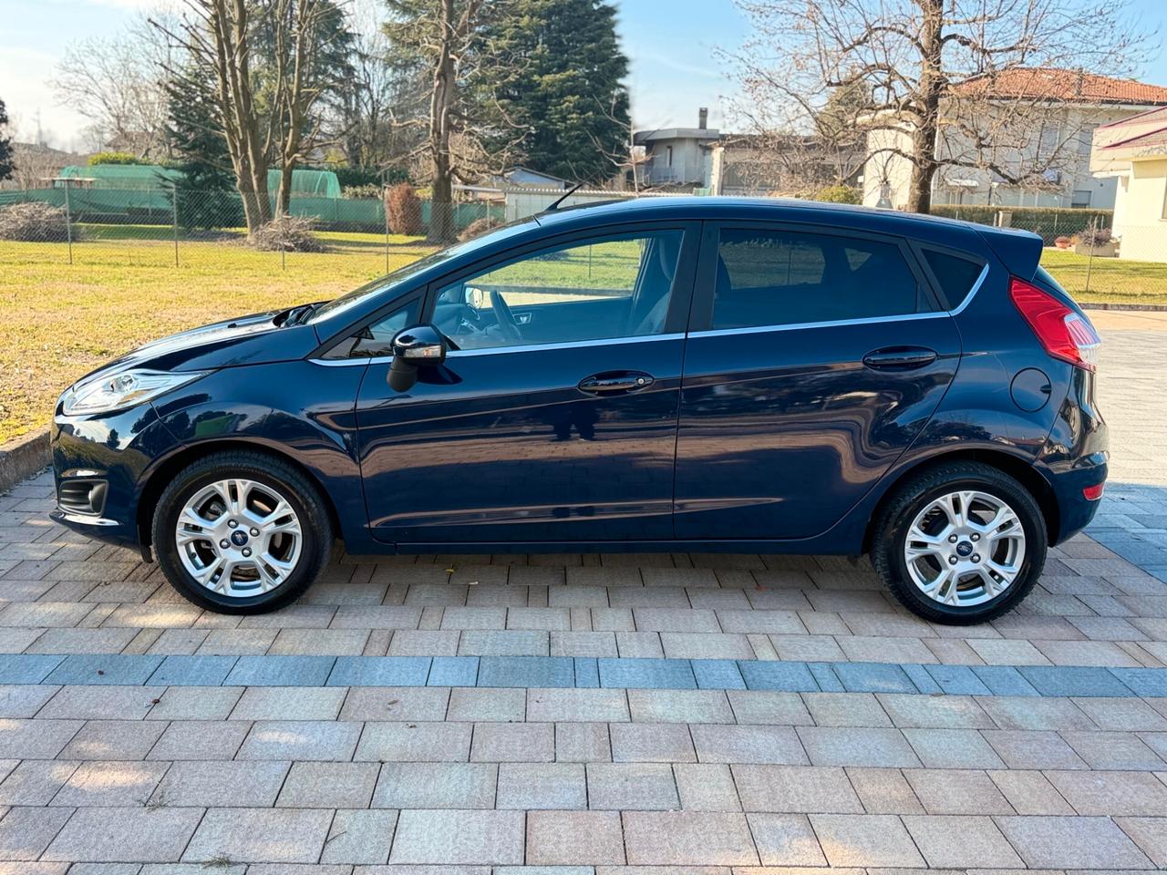 Ford Fiesta 1.4 economic 5 porte- GPL Ford