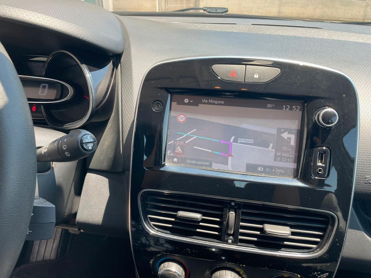 Renault Clio TCe 12V 90CV Start&Stop 5 porte Energy Duel2