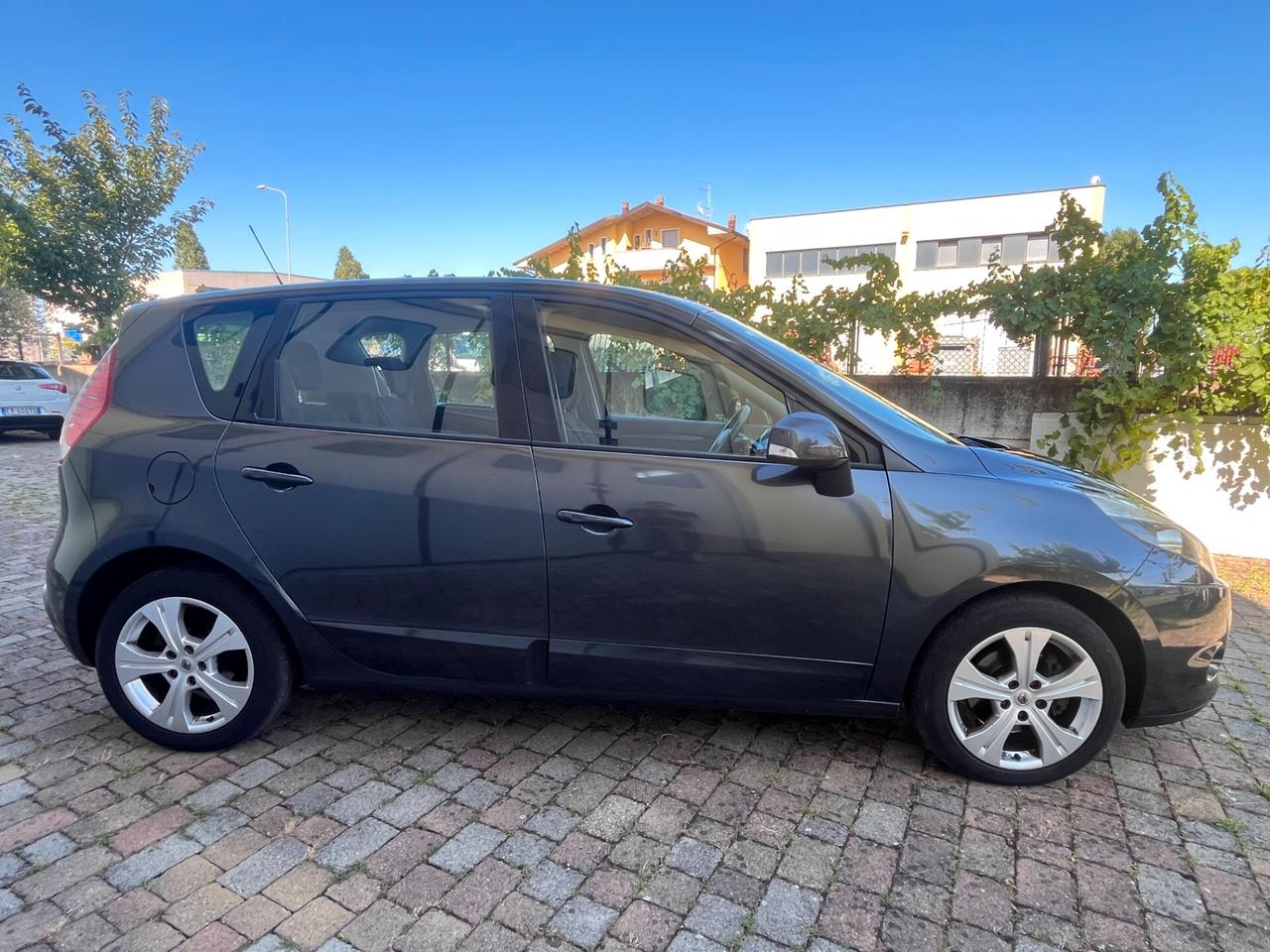Renault Scenic Scénic 1.5 dCi 110CV Dynamique