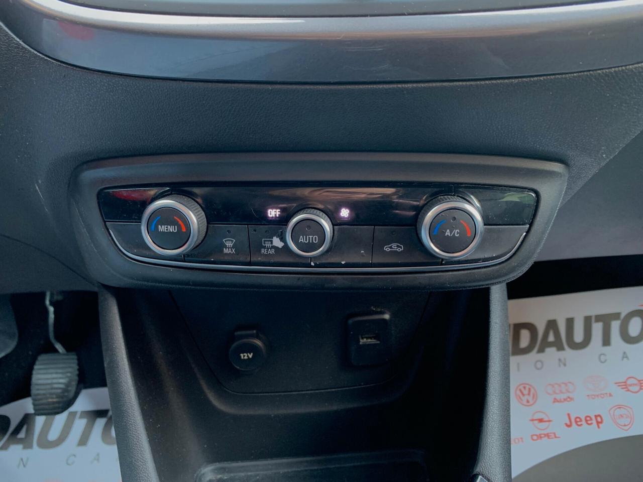 Opel Crossland X 1.2 12V