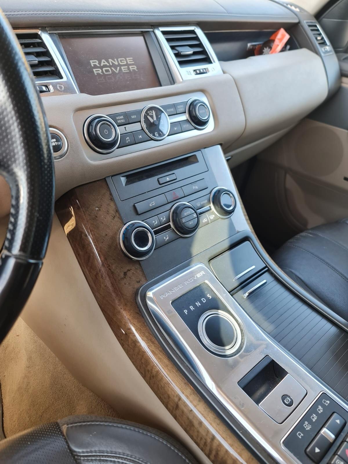 Land Rover Range Rover Sport Range Rover Sport 3.0 SDV6 HSE