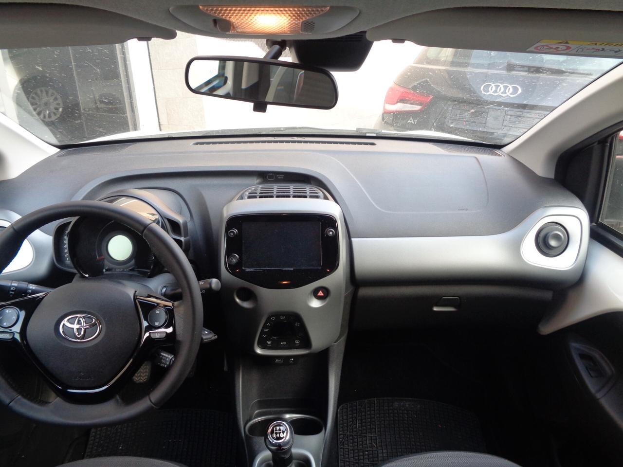Toyota Aygo Connect 1.0 VVT-i 72 CV x-wave ( Finanziabile )