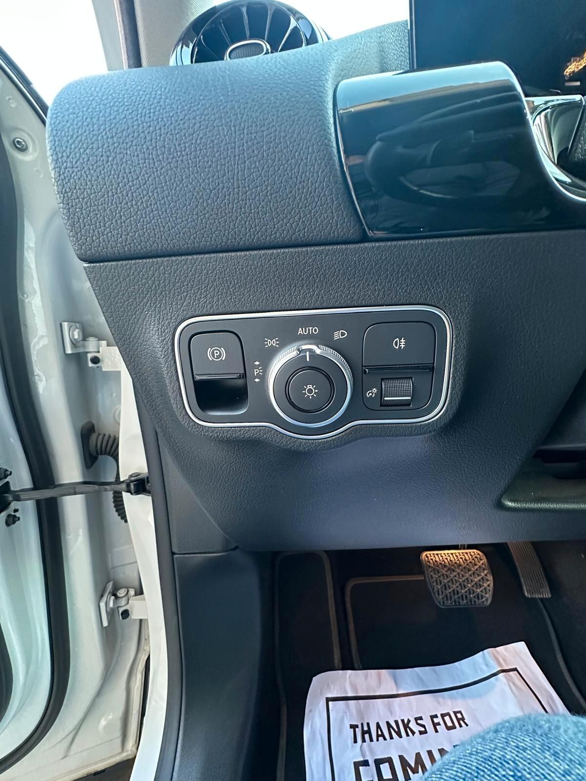 Mercedes-benz GLA 200 d Automatic Business