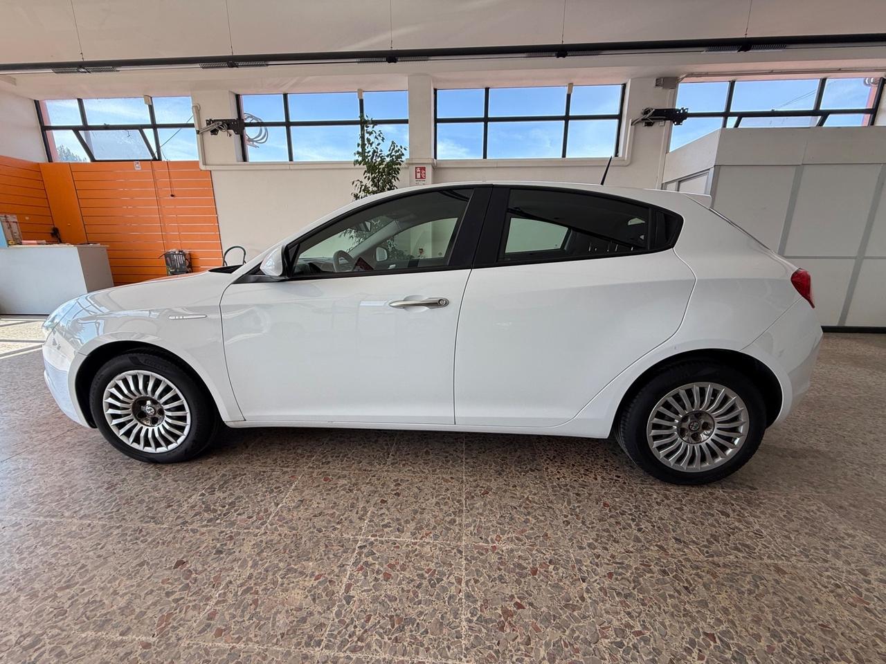 Alfa Romeo Giulietta 1.6 JTDm 120 CV