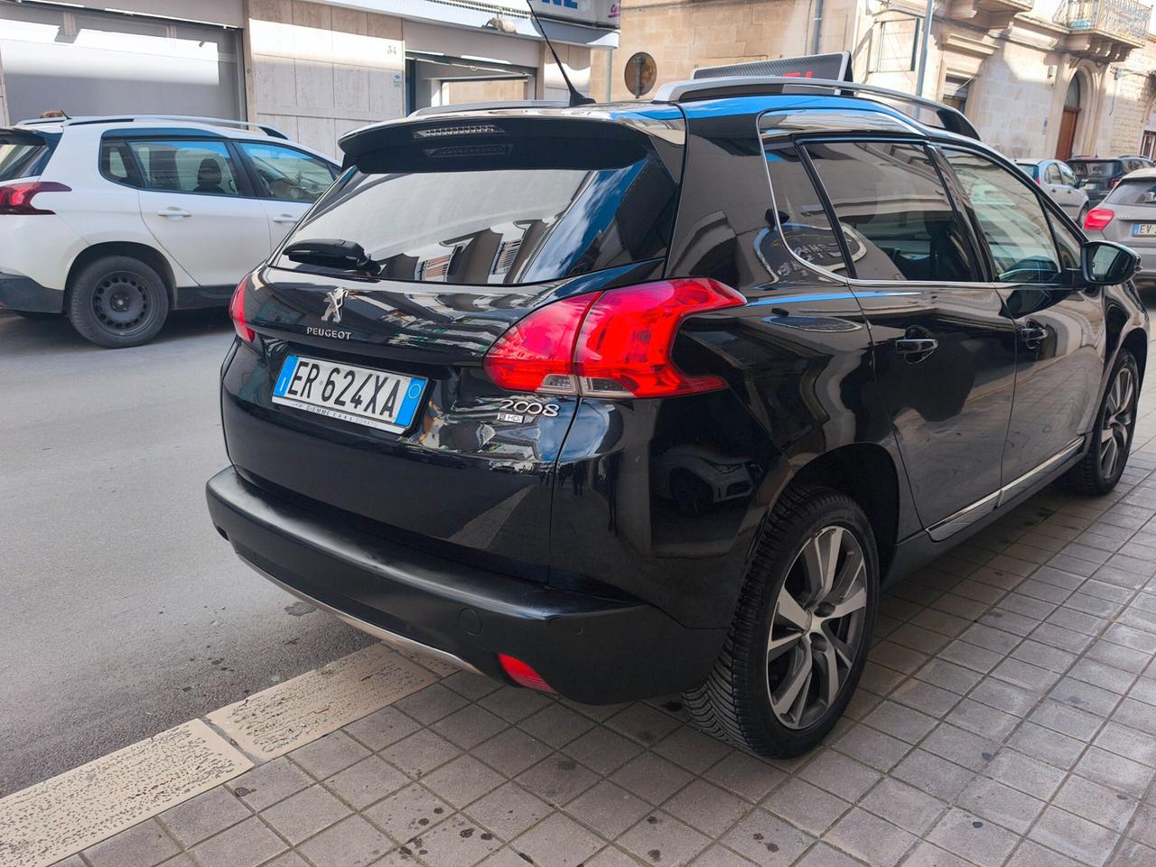 Peugeot 2008 1.6 e-HDi 92CV Stop&Start Allure