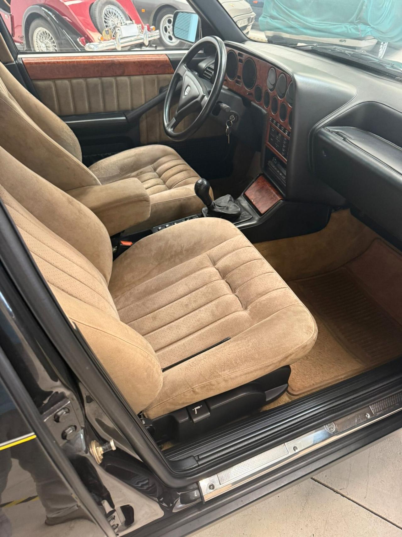 Lancia Thema Ferrari