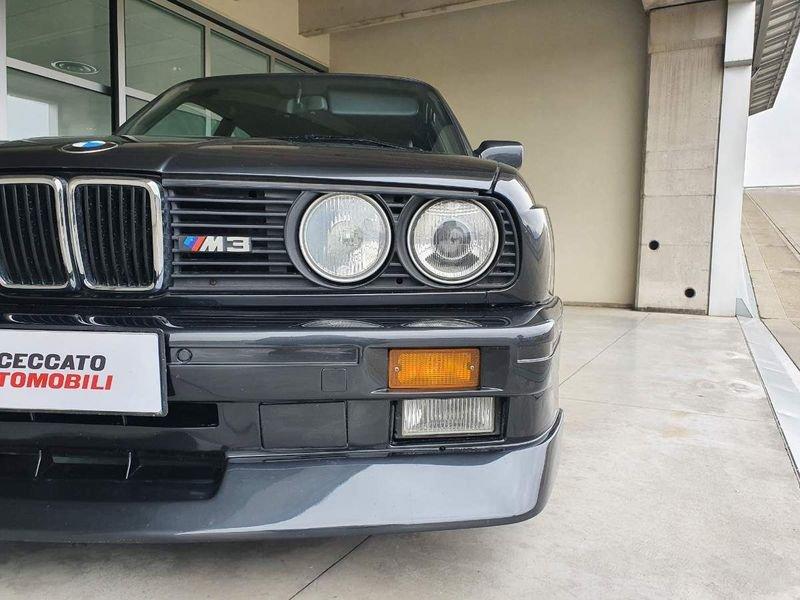 BMW Serie 3 (E30) M3