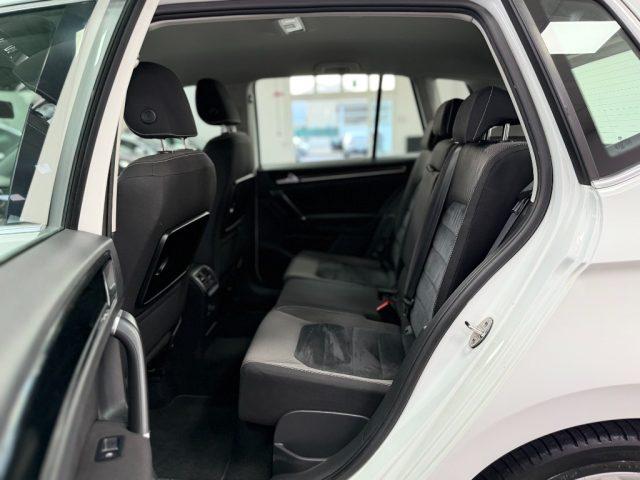 VOLKSWAGEN Golf Sportsvan 1.6 TDI 110CV Highline BlueMotion Technology