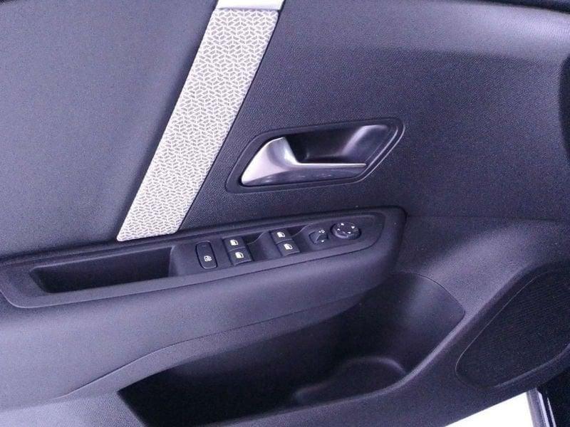 Citroën C4 1.2 puretech Plus s&s 130cv