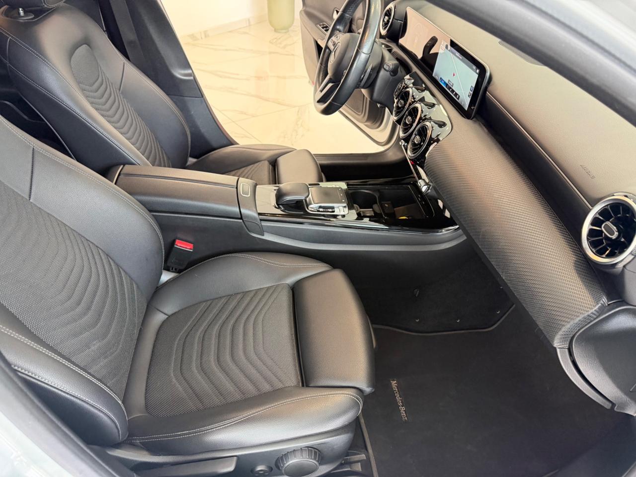 Mercedes-benz A 180 d Automatic Business