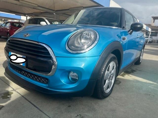 MINI COOPER D 5 PORTE