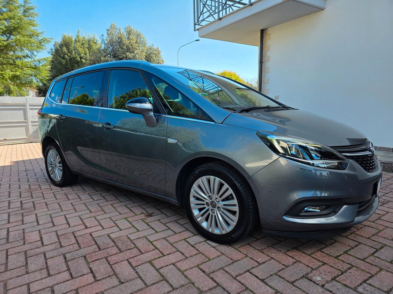 Opel Zafira 1.6ECO FUEL TOURER