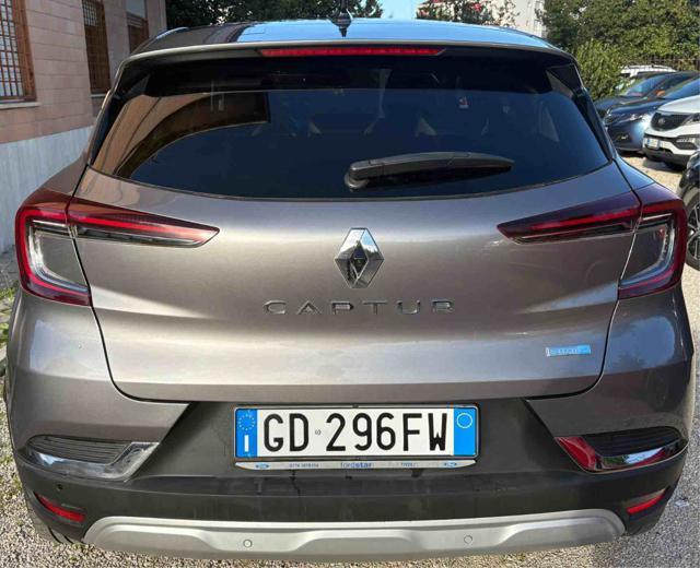 RENAULT Captur Plug-in Hybrid E-Tech 160 CV Intens