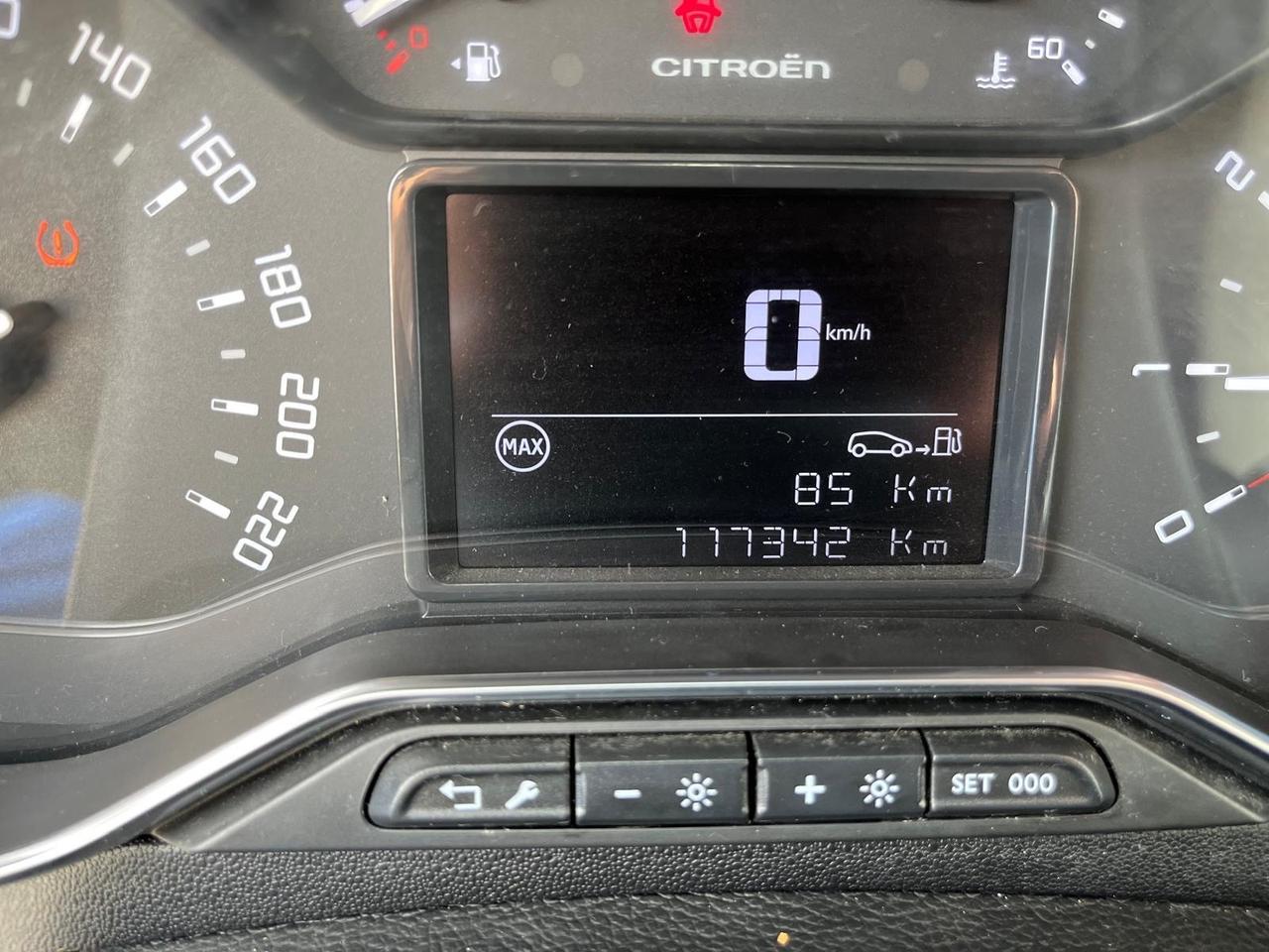 Citroen c3 3 serie SHINE -1.2 benz -82cv- 2017