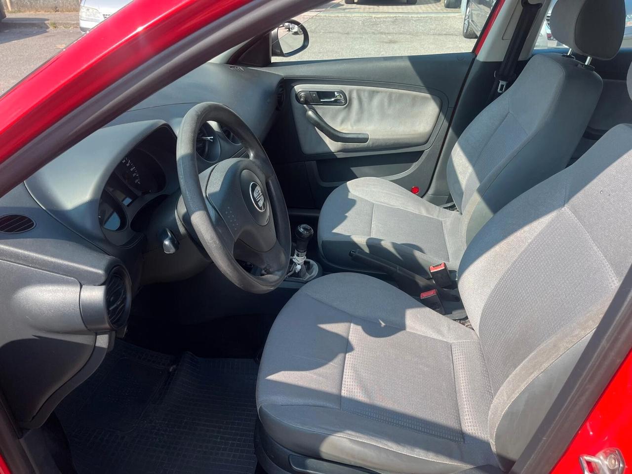 Seat Ibiza 1.2 12V 5p. Stella