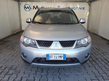 MITSUBISHI Outlander 2.0 DI-D 140cv Instyle 4WD 7 POSTI