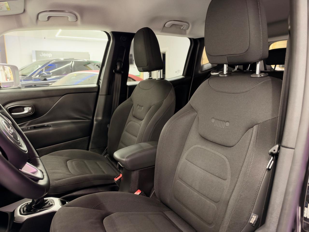 Jeep Renegade 1.4 MultiAir Limited Full Opt