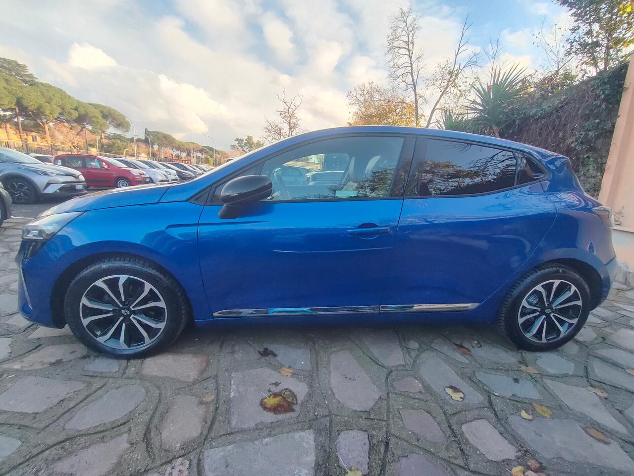 Renault Clio TCe 90 CV 5 porte Techno NESSUN VINCOLO DI FINANZIAMENTO