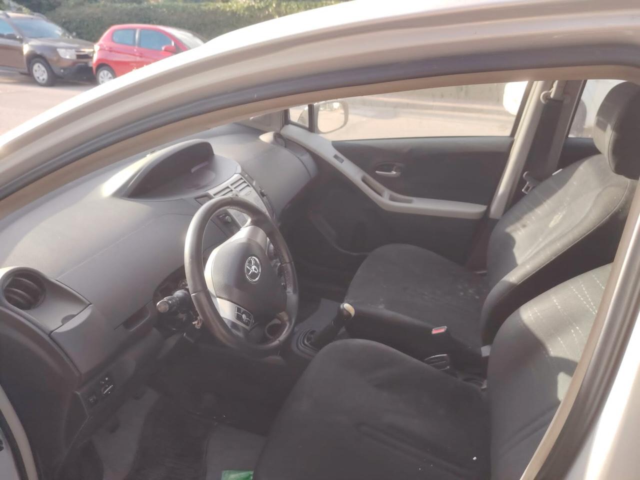 Toyota Yaris 1.4 D-4D DPF 5 porte