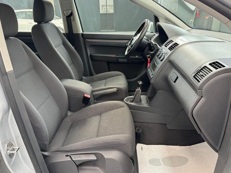 Volkswagen Touran Touran 1.9 tdi Highline dpf