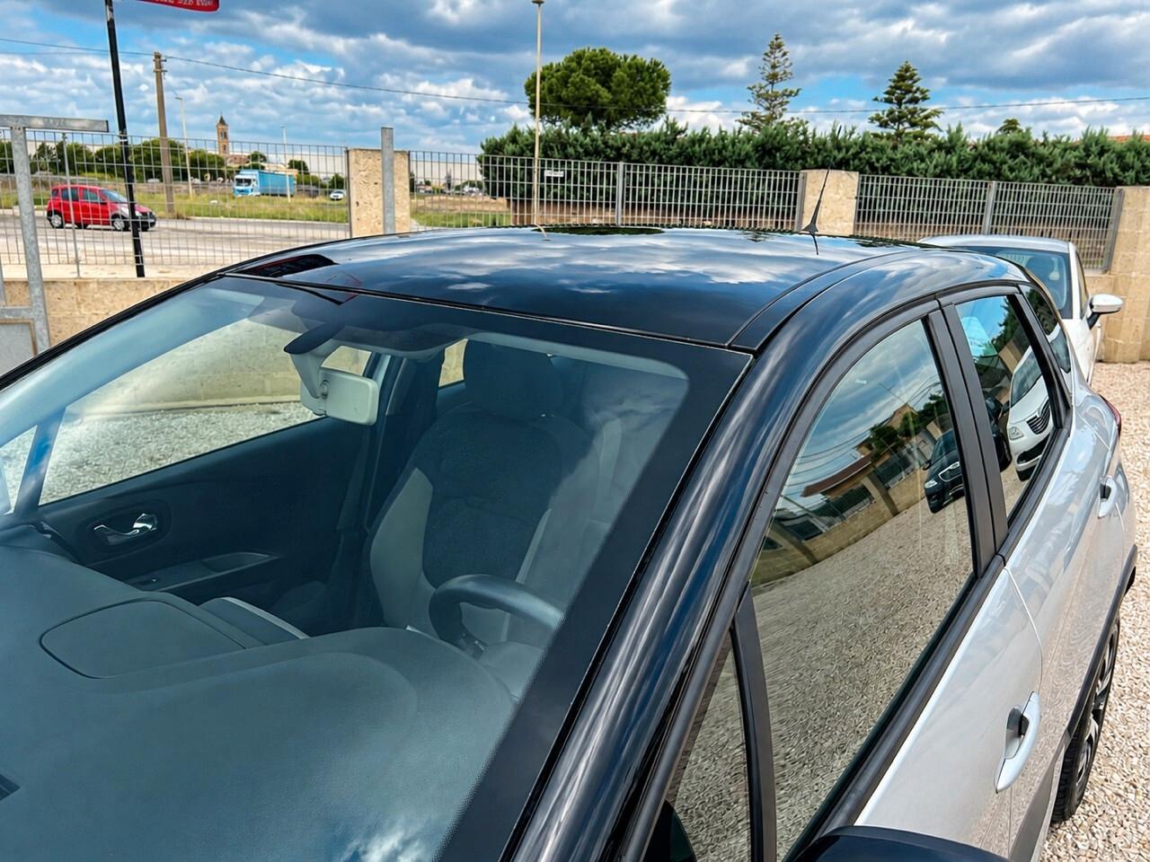 Renault Captur 1.5 dCi 90 CV Automatica
