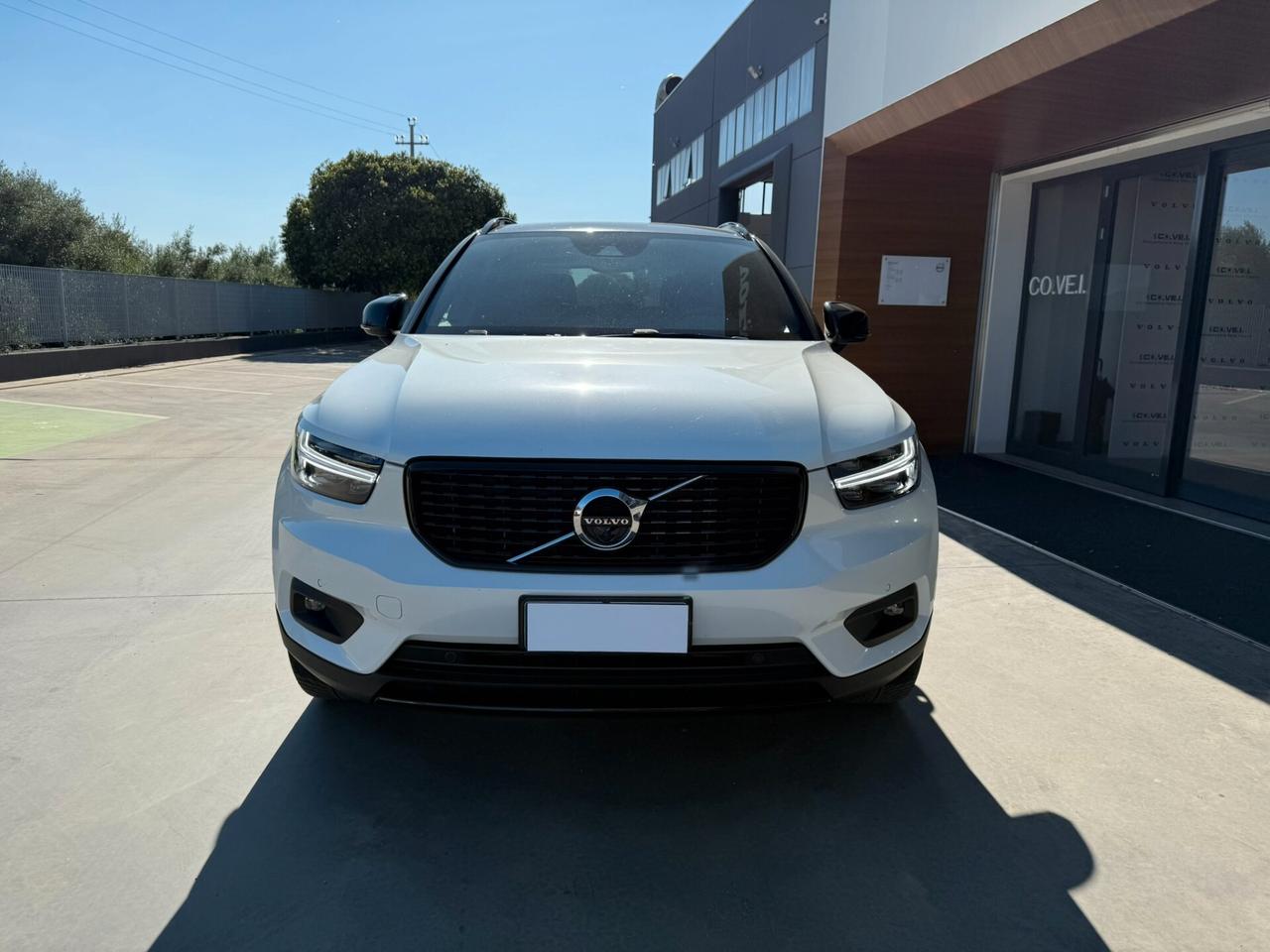 Volvo XC40 D4 AWD Geartronic R-design