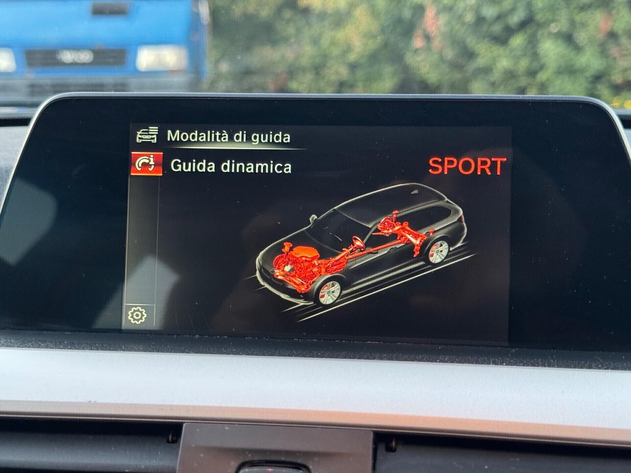 Bmw 318d Touring Business Advantage aut. 150cv 2016