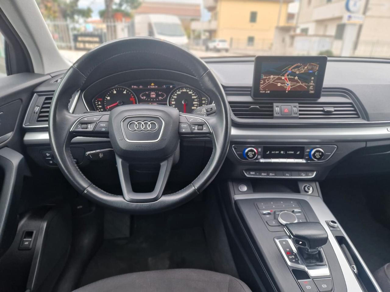 Audi Q5 35 TDI S tronic Business Design