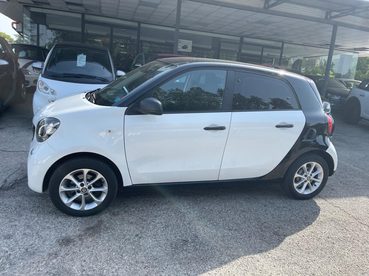 Smart ForFour 70 1.0 Passion