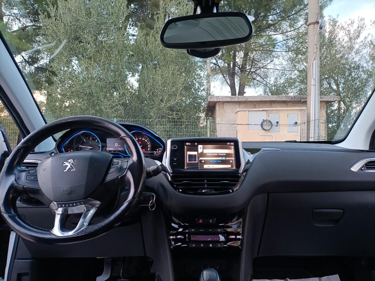 Peugeot 2008 1.6 e-HDi 92 CV Allure/pelle/Navi