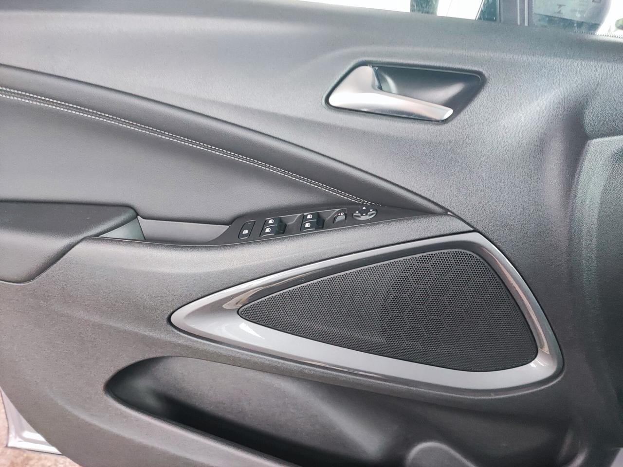 Opel Crossland X 1.2 Turbo 12V 130 CV Start&Stop Ultimate