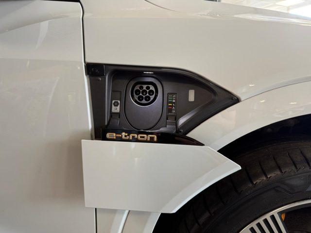 AUDI e-tron 55 quattro S line Fast edition
