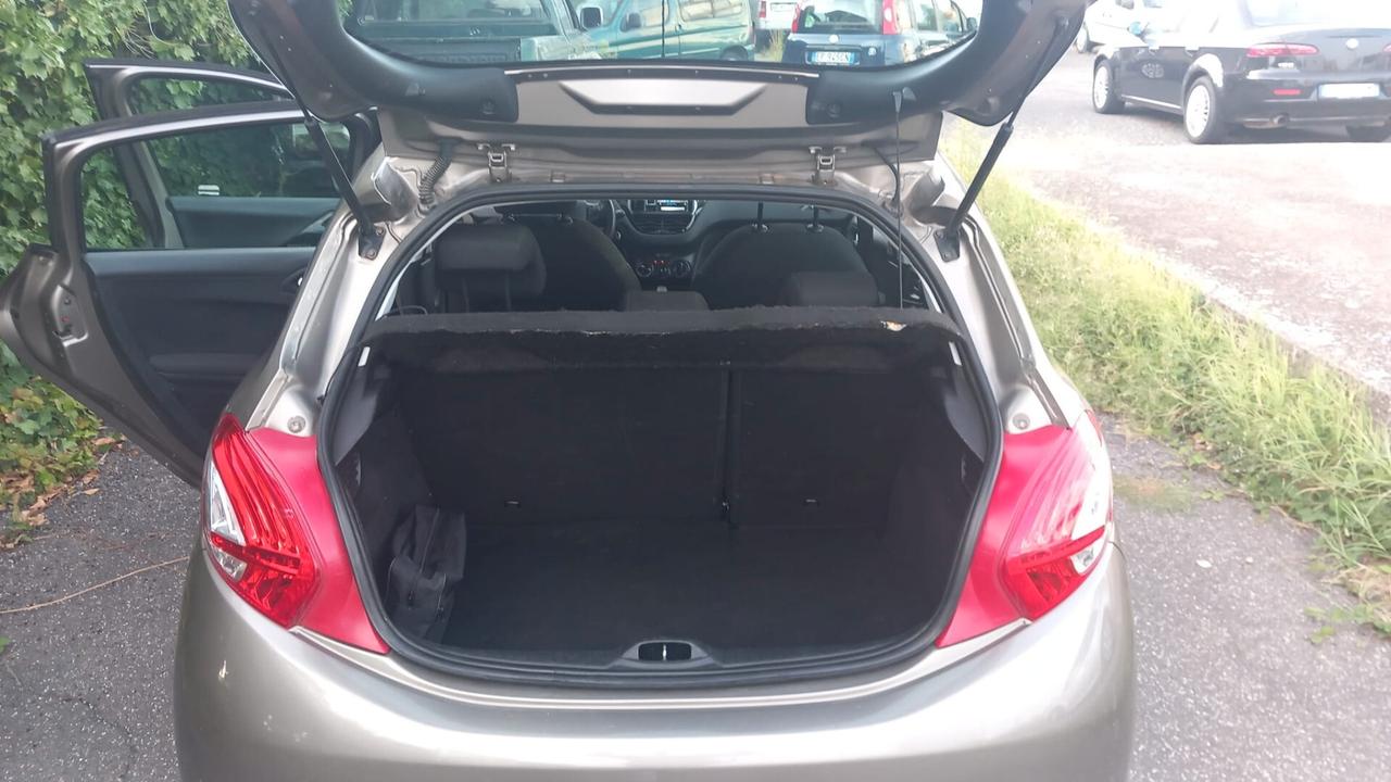 Peugeot 208 PureTech 82 5 porte Active