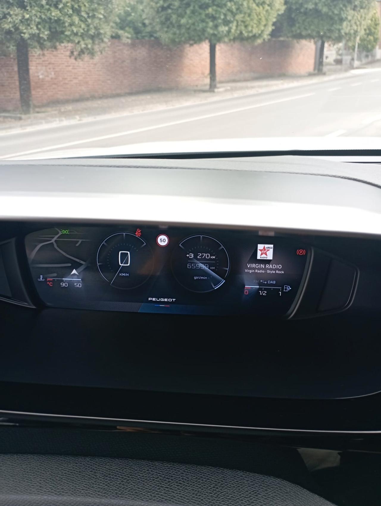 Peugeot 308 Allure PureTech 130 CV – 2022 | 66.000 km | €17.000