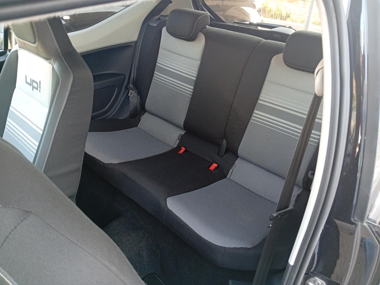 Volkswagen up! 1.0 75 CV 3p. high