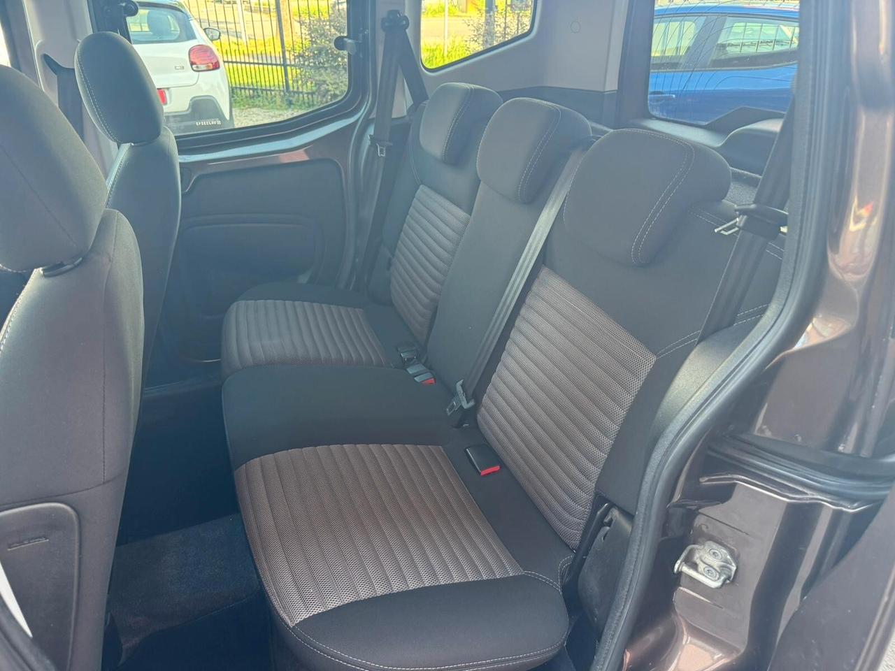 Fiat Qubo 1.3 MJT 95 CV Trekking