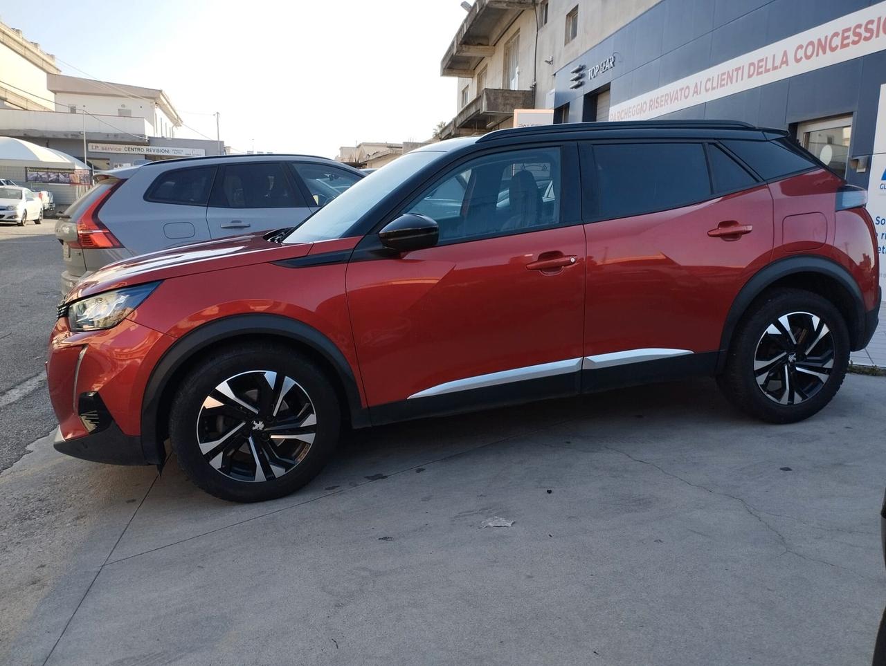 Peugeot 2008 BlueHDi 100 S&S Allure