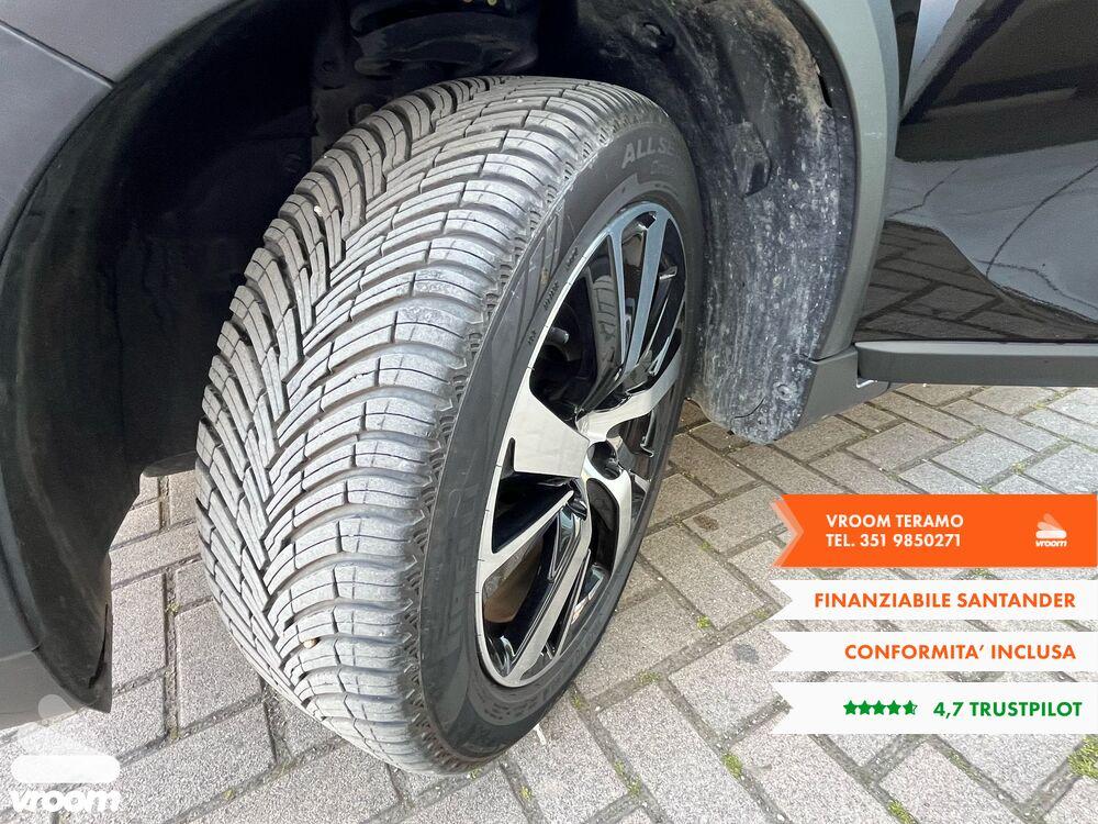 PEUGEOT 2008 BlueHDi 100 Allure
