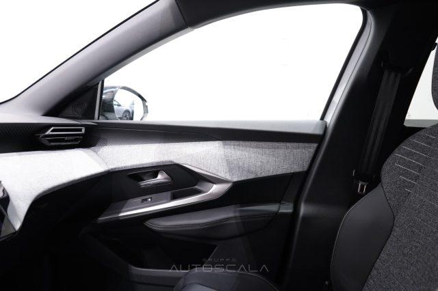 PEUGEOT 3008 Hybrid 145cv e-DCS6 Allure